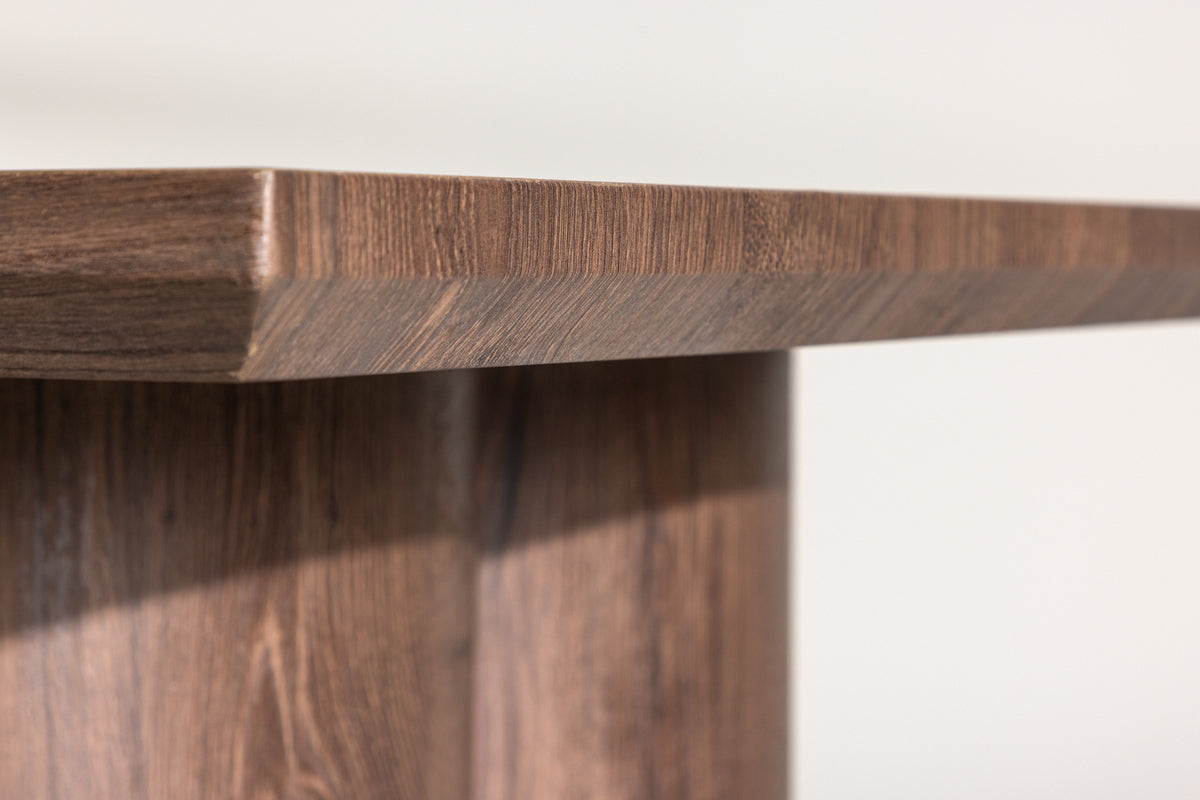 Eettafel Nary - combineert modern design met tijdloze elegantie