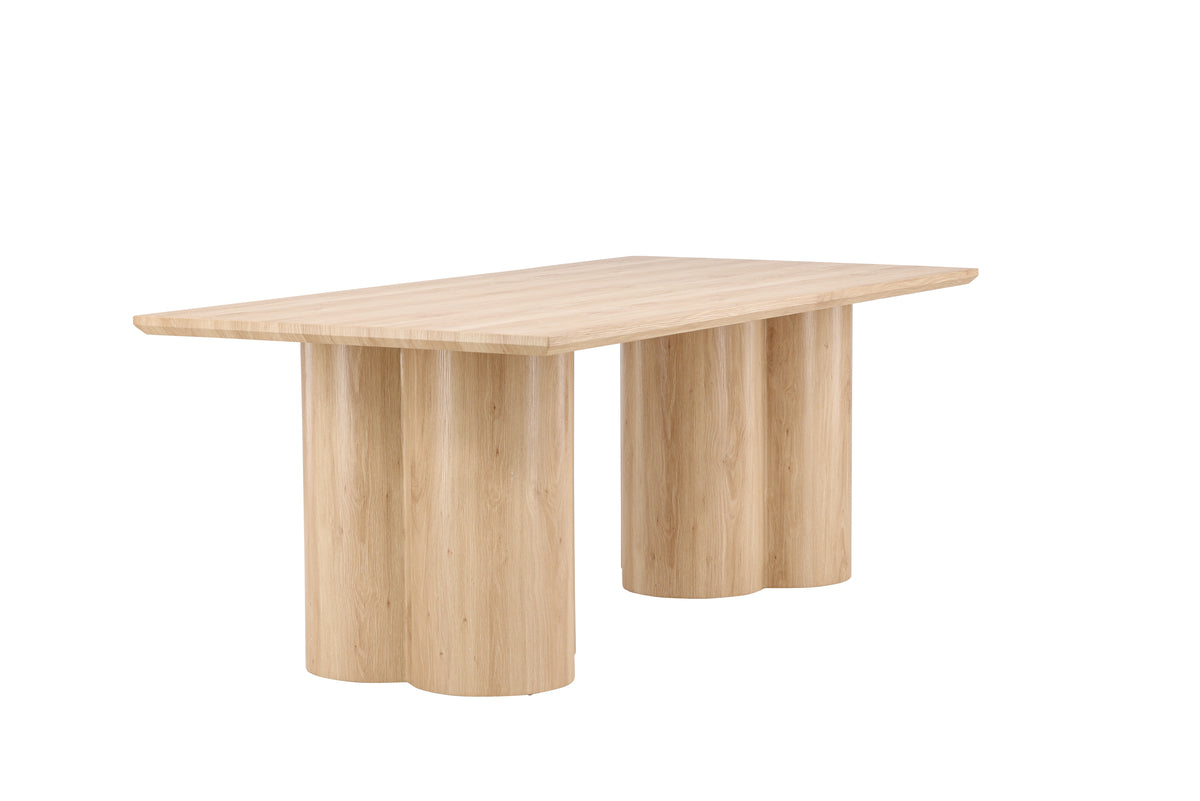 Eettafel Nary - combineert modern design met tijdloze elegantie