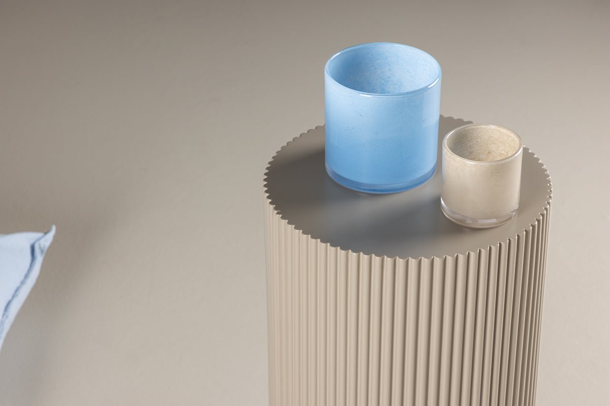 Bijzettafel Elvira – modern design in drie kleuren