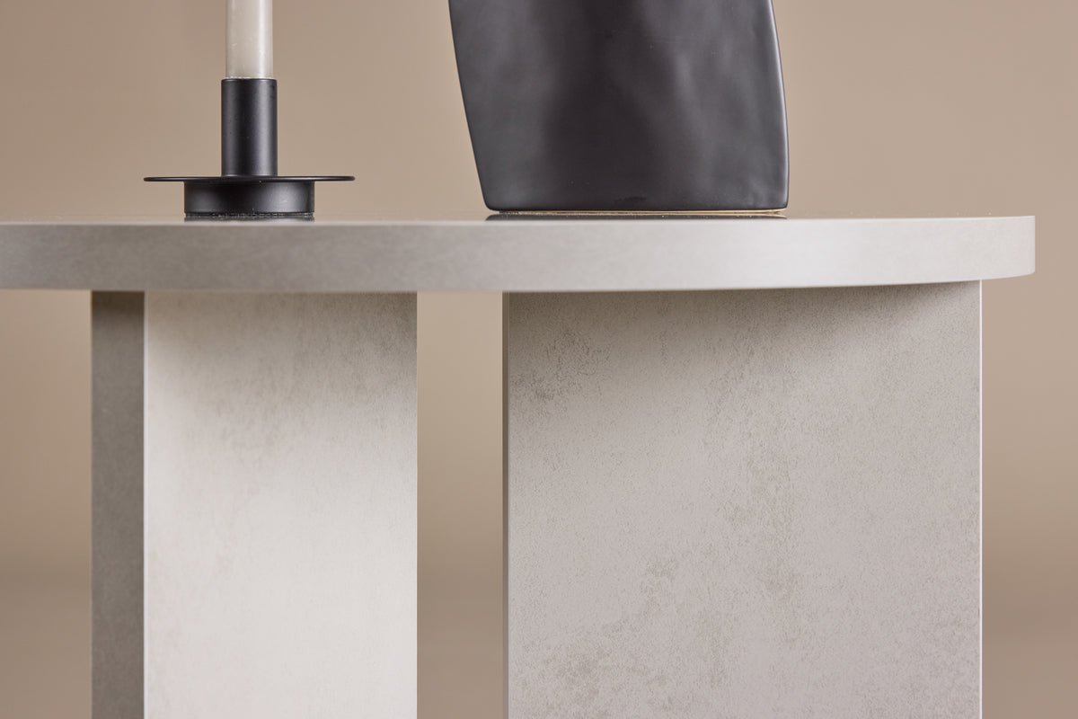 Salontafel Heroli - stijlvolle ronde tafel met asymmetrische voet