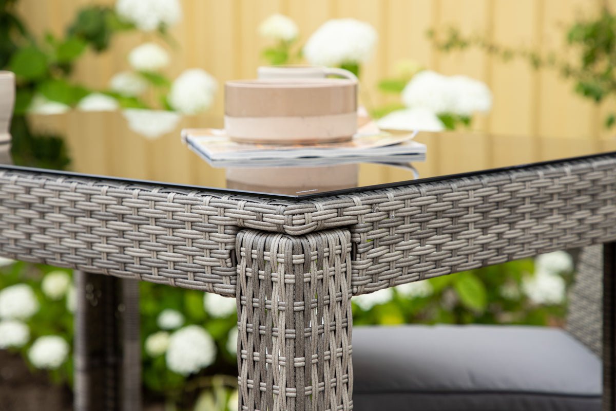 Tuin bartafelset Bärbel - hoge tafel van rattan met 2 stoelen