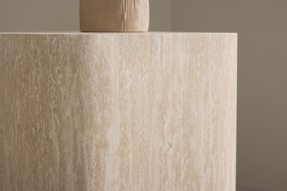 Bijzettafel Alira – in zacht Beige