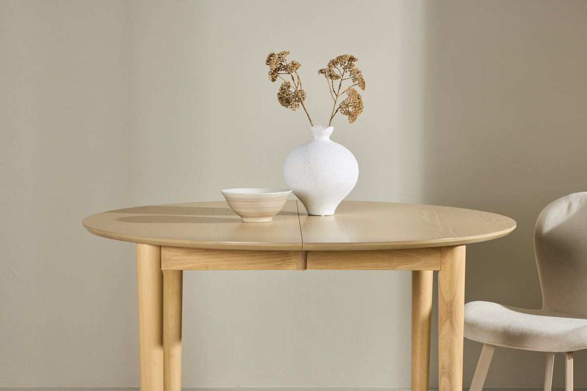 Eettafel Facile - ovale uitschuifbare eettafel gebeitst