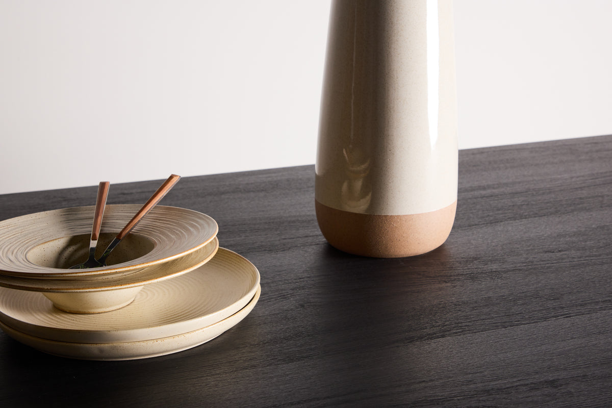 Eettafel Tully - een rechthoekige eettafel in elegant Zwart