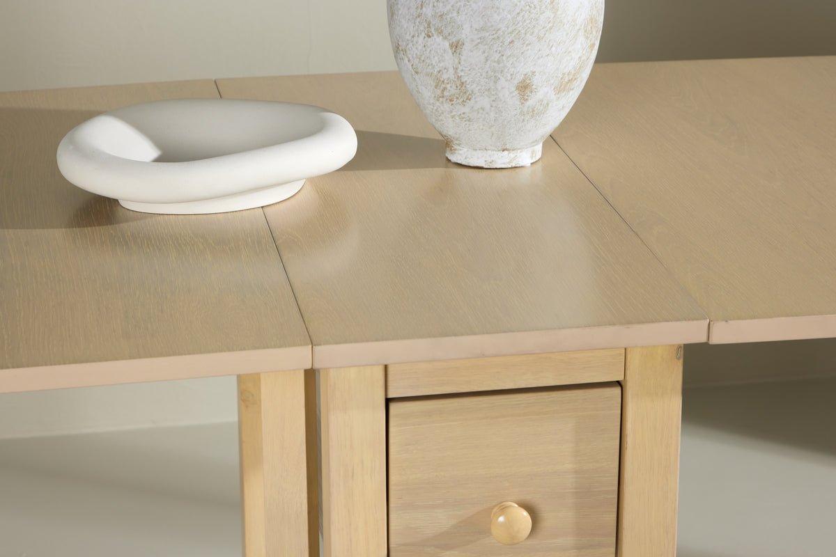 Eettafel Martha - rechthoekige uitschuifbare eettafel gebeitst