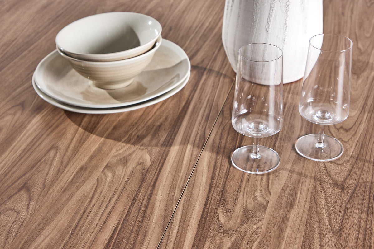 Eettafel Calma - een ronde eettafel in Scandinavische stijl