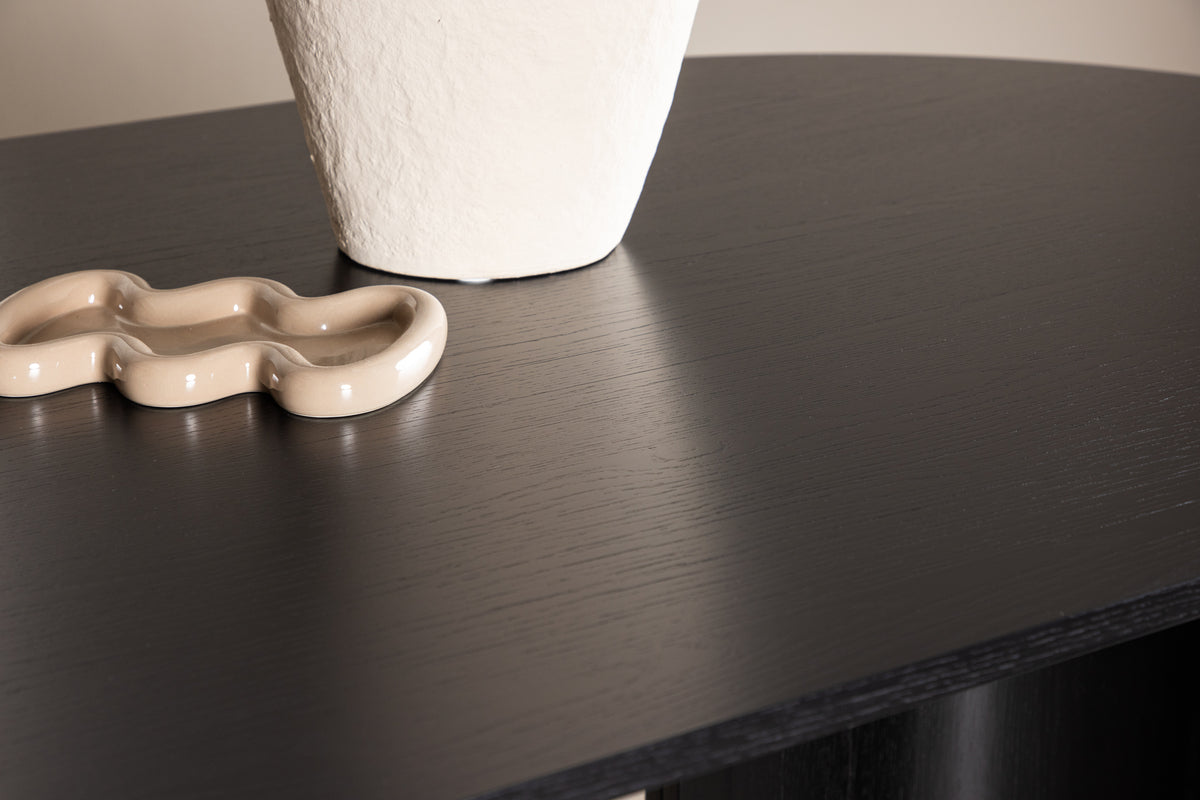 Eettafel Alura - in harmonieus design met elegante toets