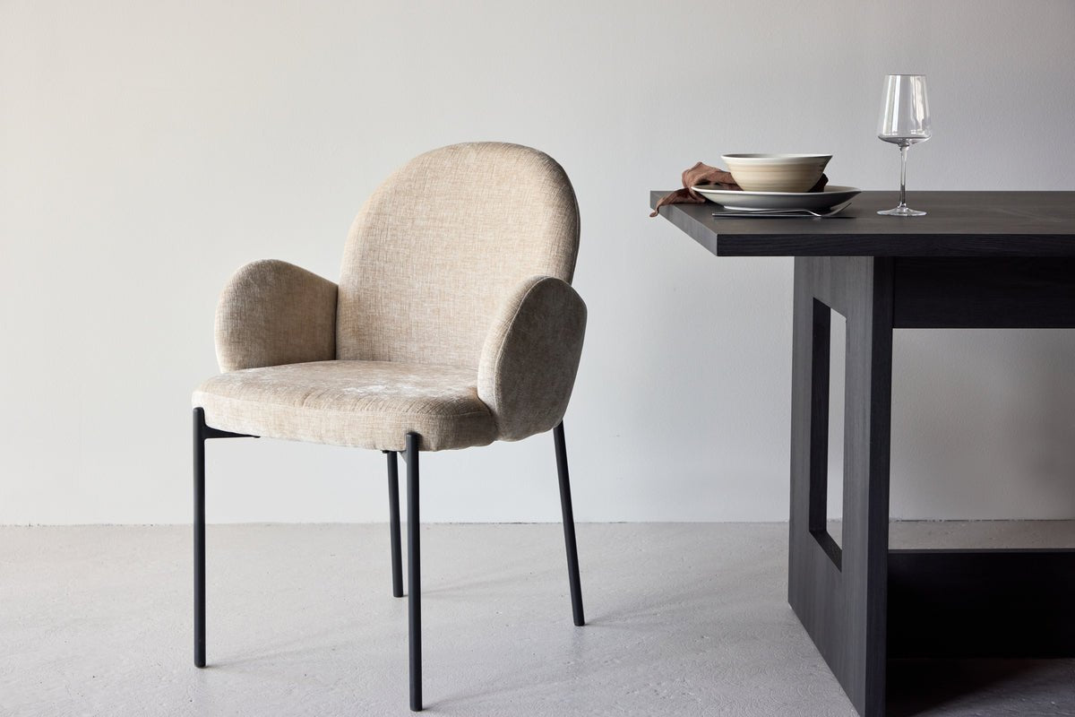 2-delige set - Stoel Hendrix Scandinavisch met zwarte stalen poten