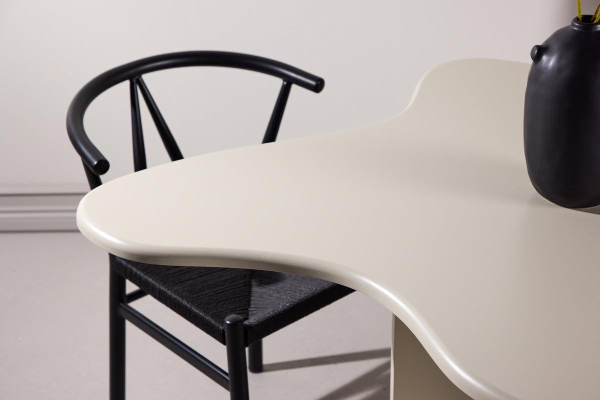 Eettafel Lumière – met unieke tafelblad