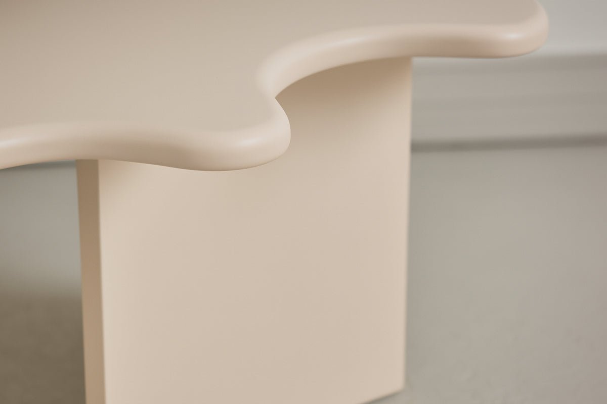 Salontafel Calmera - in Beige met unieke vorm