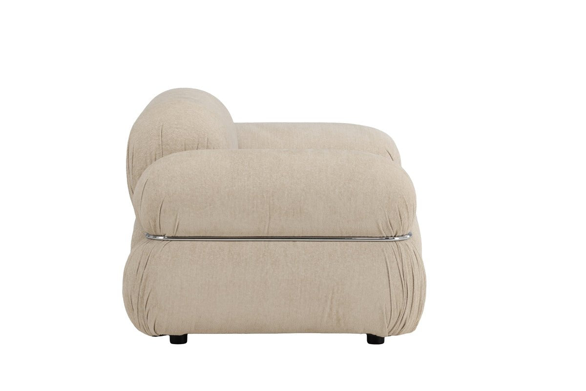 Designer Lounge Fauteuil Mika – Beige, fluweelachtige bekleding met chroomdetails