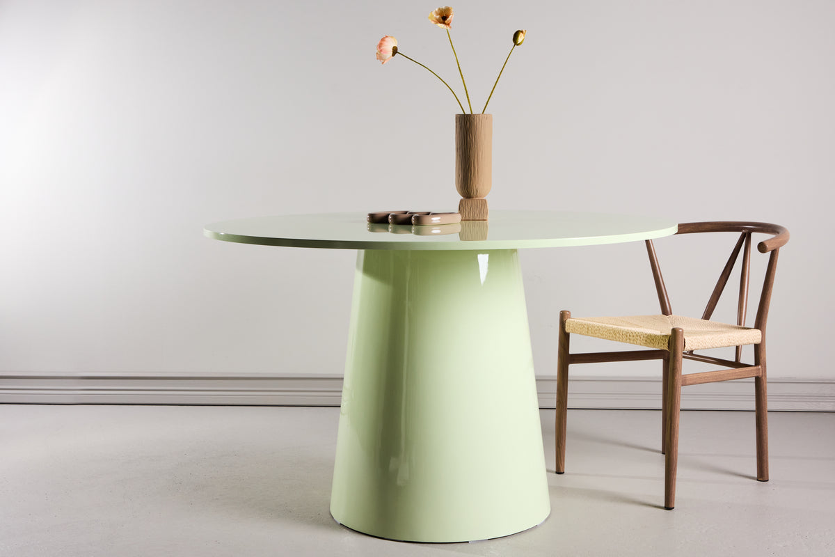 Eettafel Yarra - een ronde eettafel in Scandinavische stijl
