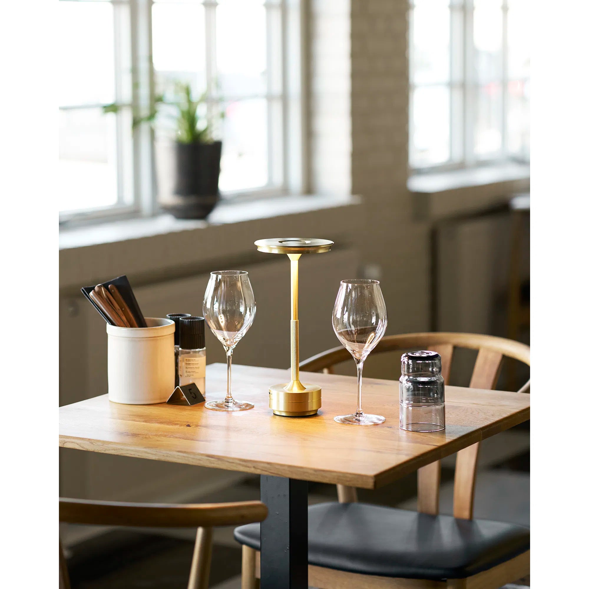 Tafellamp „Ardena“ – elegantie in goud, zilver & zwart