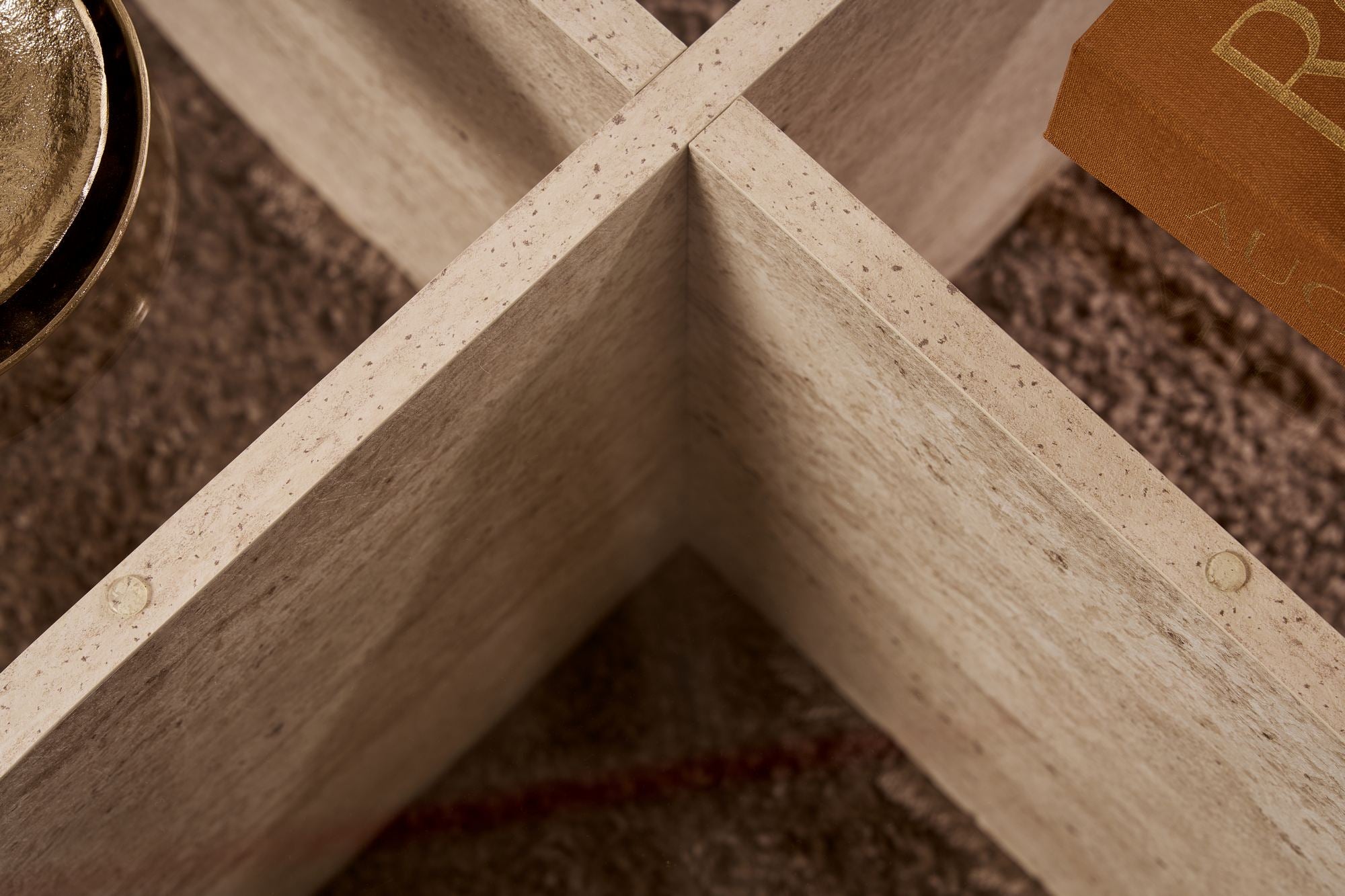 Salontafel Rovida - met ronde glazen plaat in 2 varianten