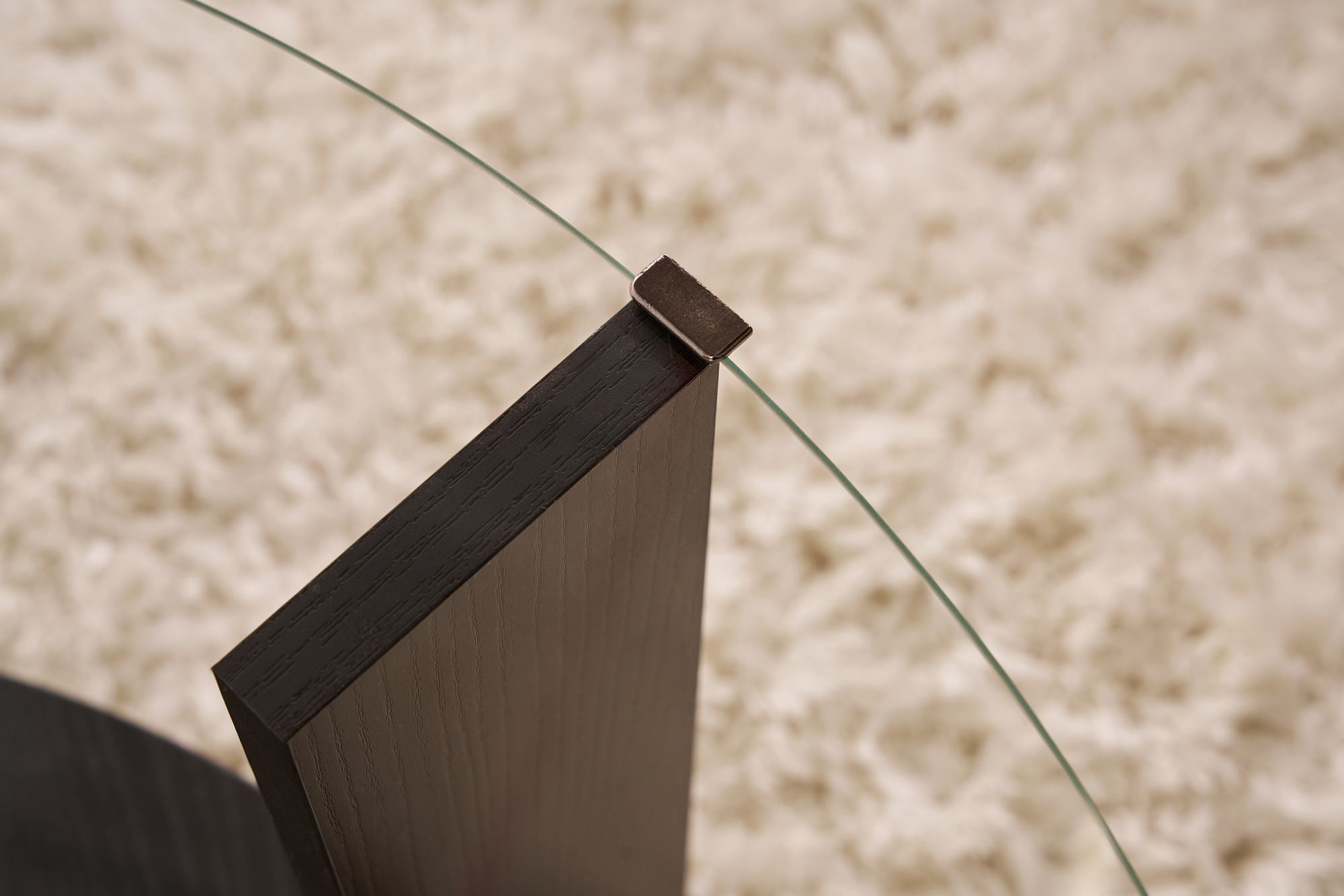 Salontafel Davira - met ronde glazen plaat en houtlook