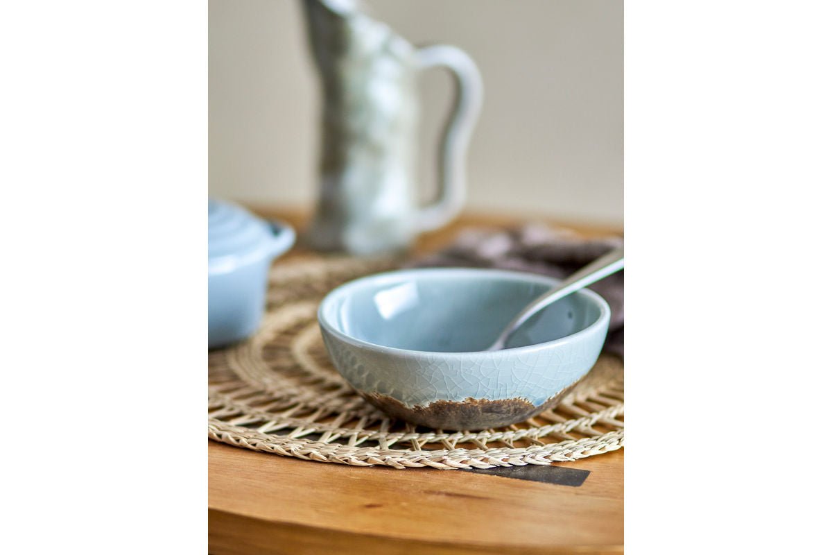 Ontbijtset Liora – steengoed met gestructureerde glazuur (12-delig)