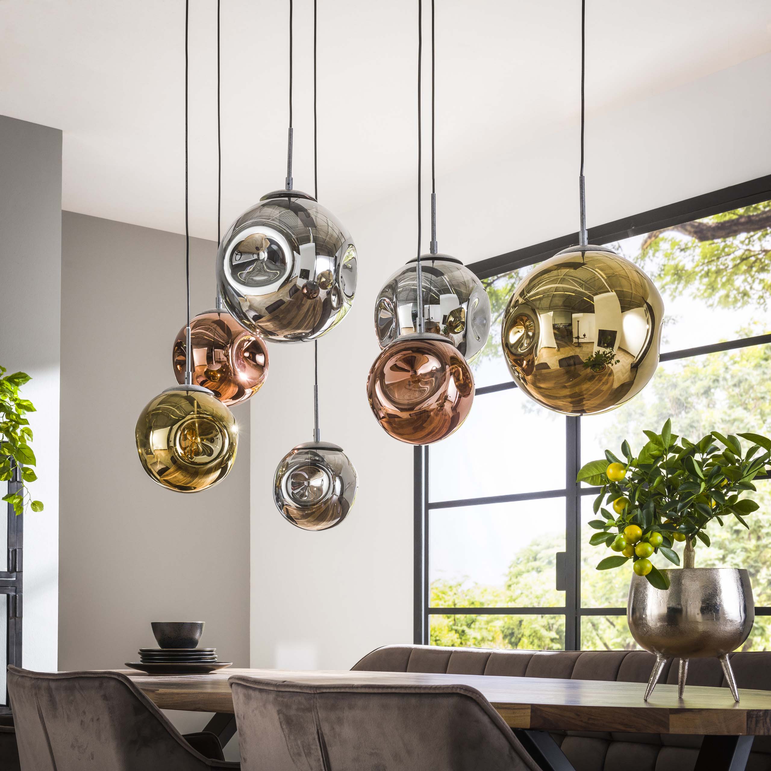 Hanglamp "Althea" – 7 lampen in de metalen kleurcombinatie goud, koper en chroom