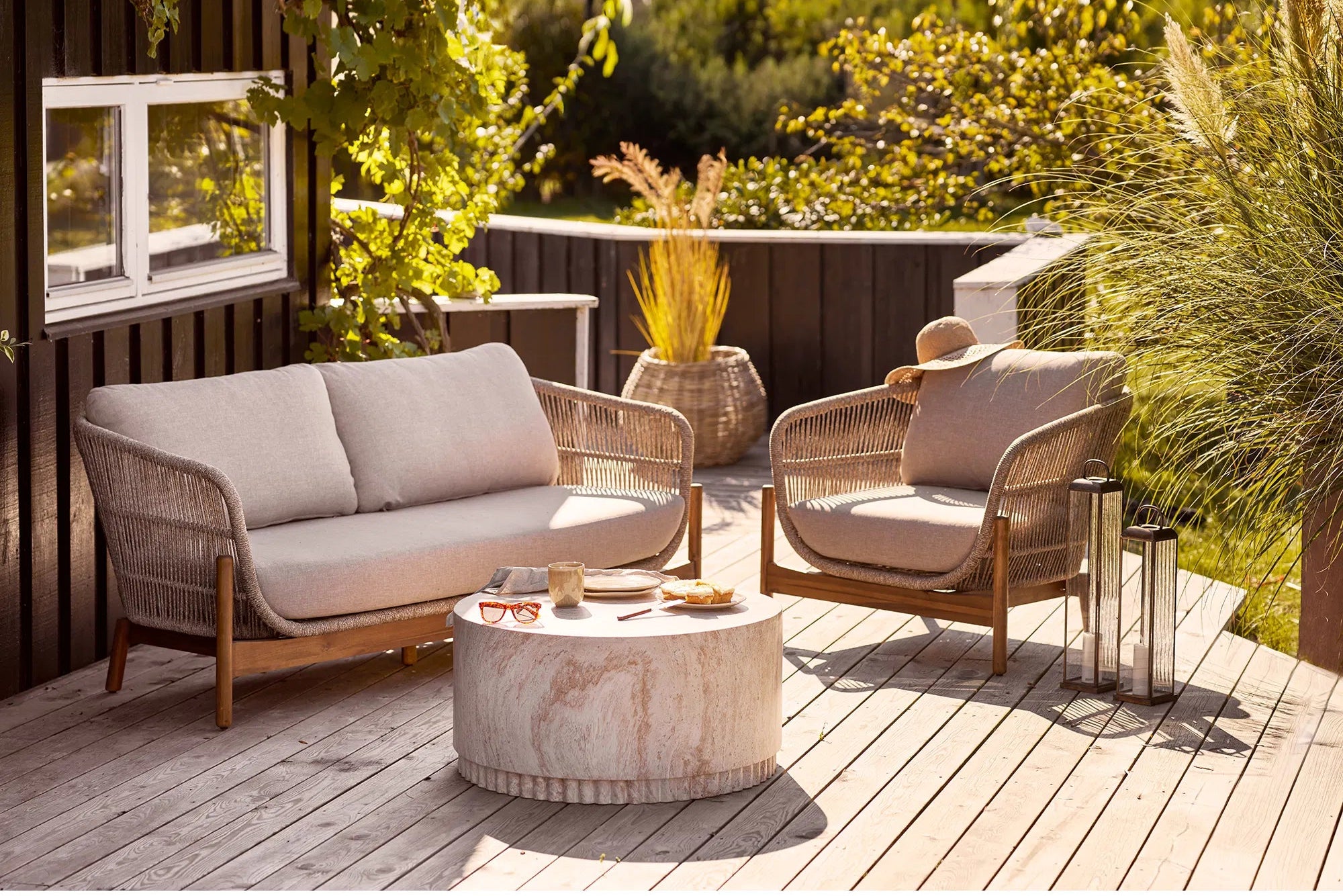 Tuin bijzettafel Avenlya - massieve steenlook