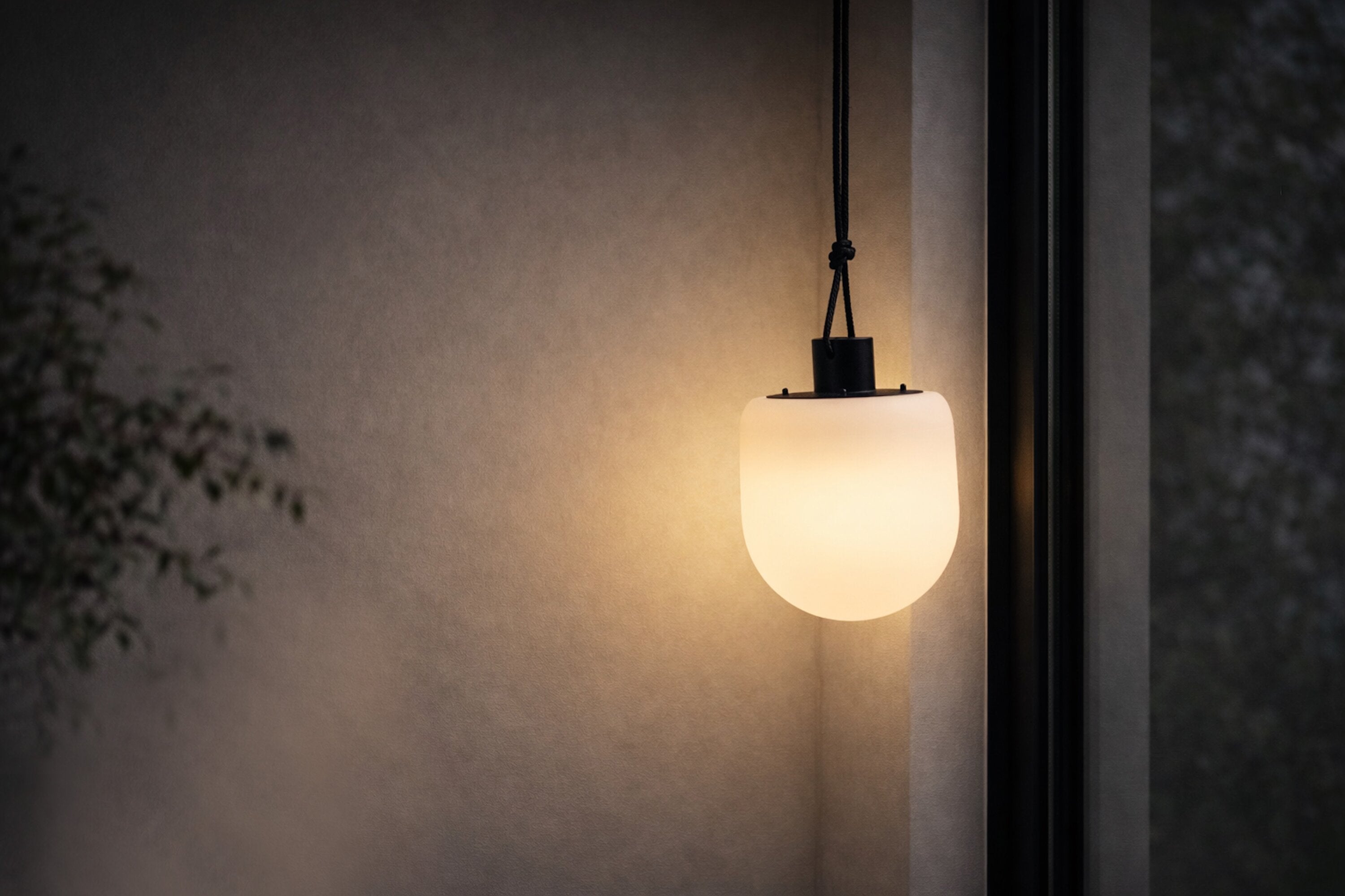 Outdoor hanglamp „Ilona" – in wit staal voor terras, balkon & tuin