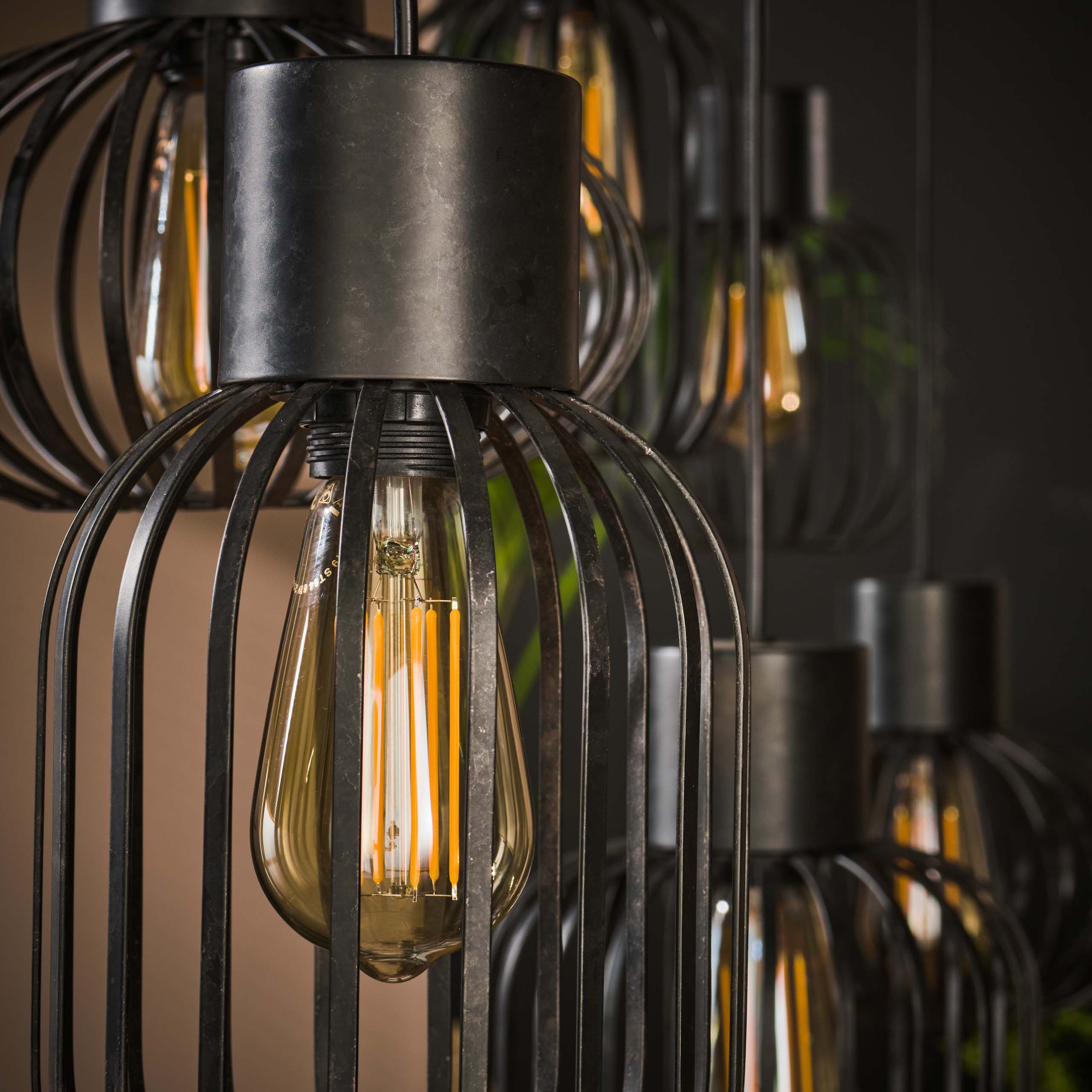 Hanglamp „Corvella“ – 6 lampen van antracietkleurig metalen gaas in verschillende vormen