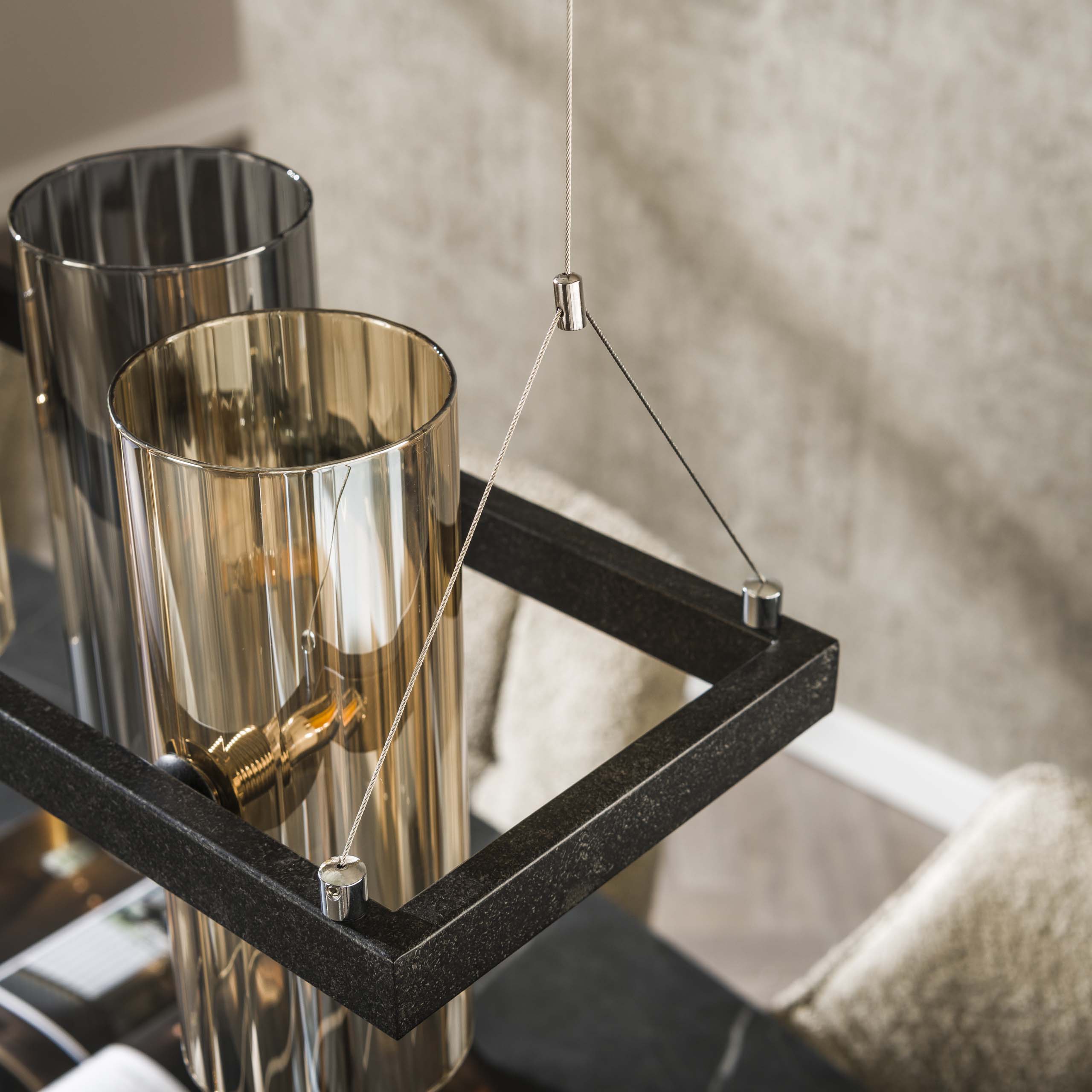 Hanglamp "Calivon" – 10 cilindervormige glazen kappen in barnsteen- en chroomlook