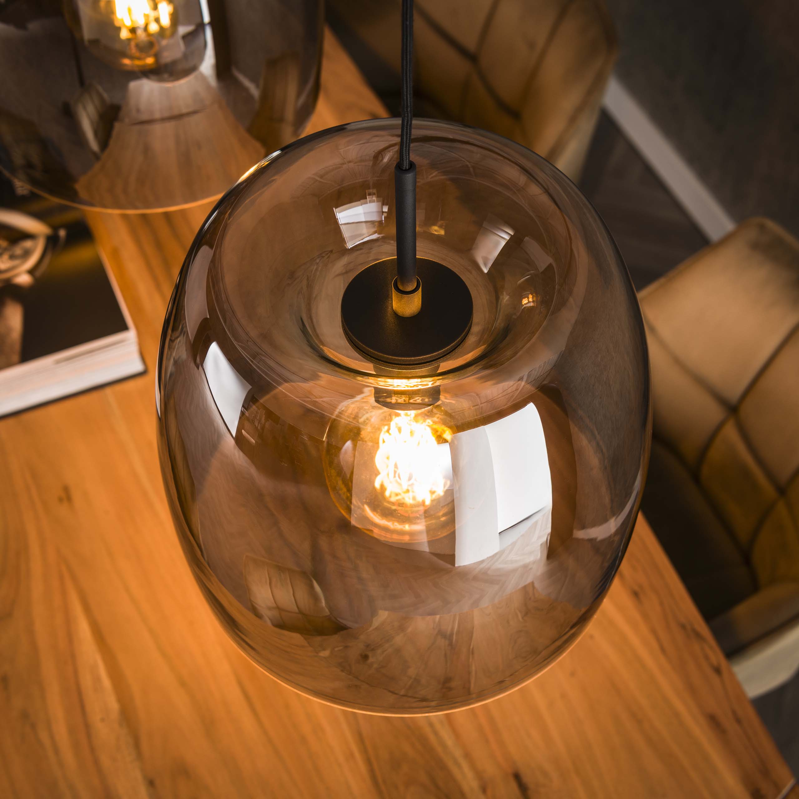 Hanglamp „Cirella“ – 3 lampen met grote lampenkappen van chroomglas