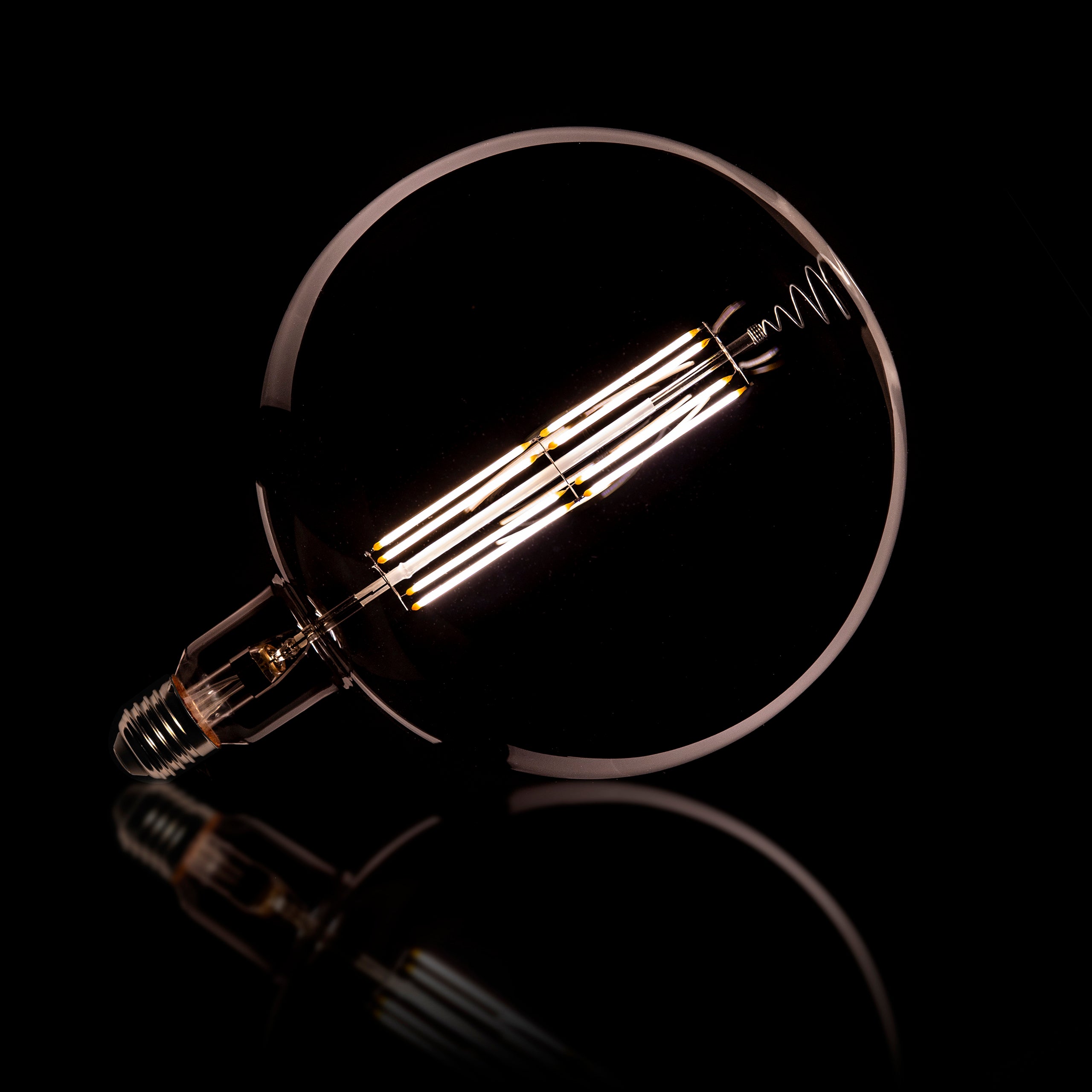 LED-gloeilamp Orin – G200-E27 in XXL-formaat