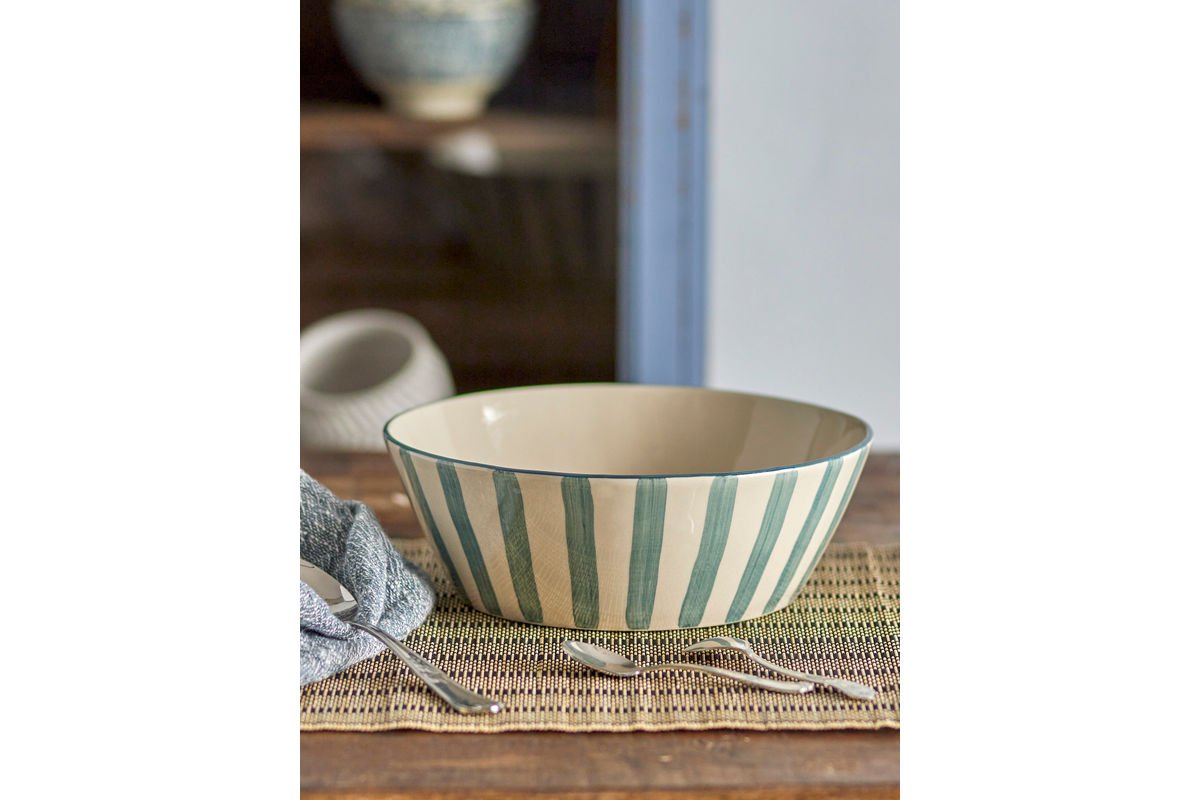 Kom Yogi – met de hand beschilderd aardewerk met streeppatroon