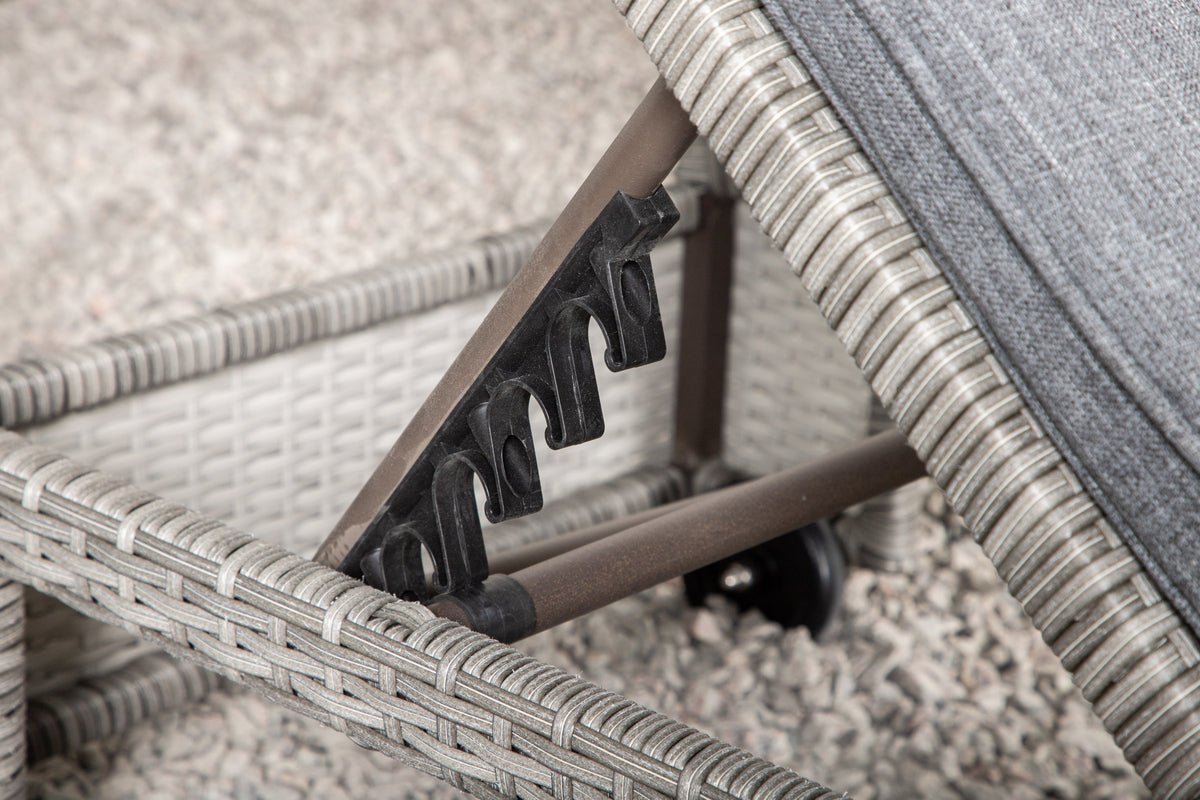 Tuin ligstoel Irina - van riet