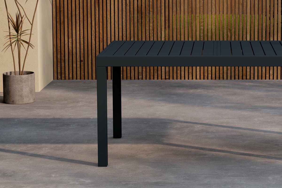 Tuin eettafel Liora - Uitschuifbaar van 160 tot 240 cm in Beige of Zwart