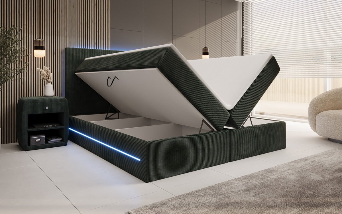 Boxspringbed Voyage met LED en opbergruimte in Ribstof