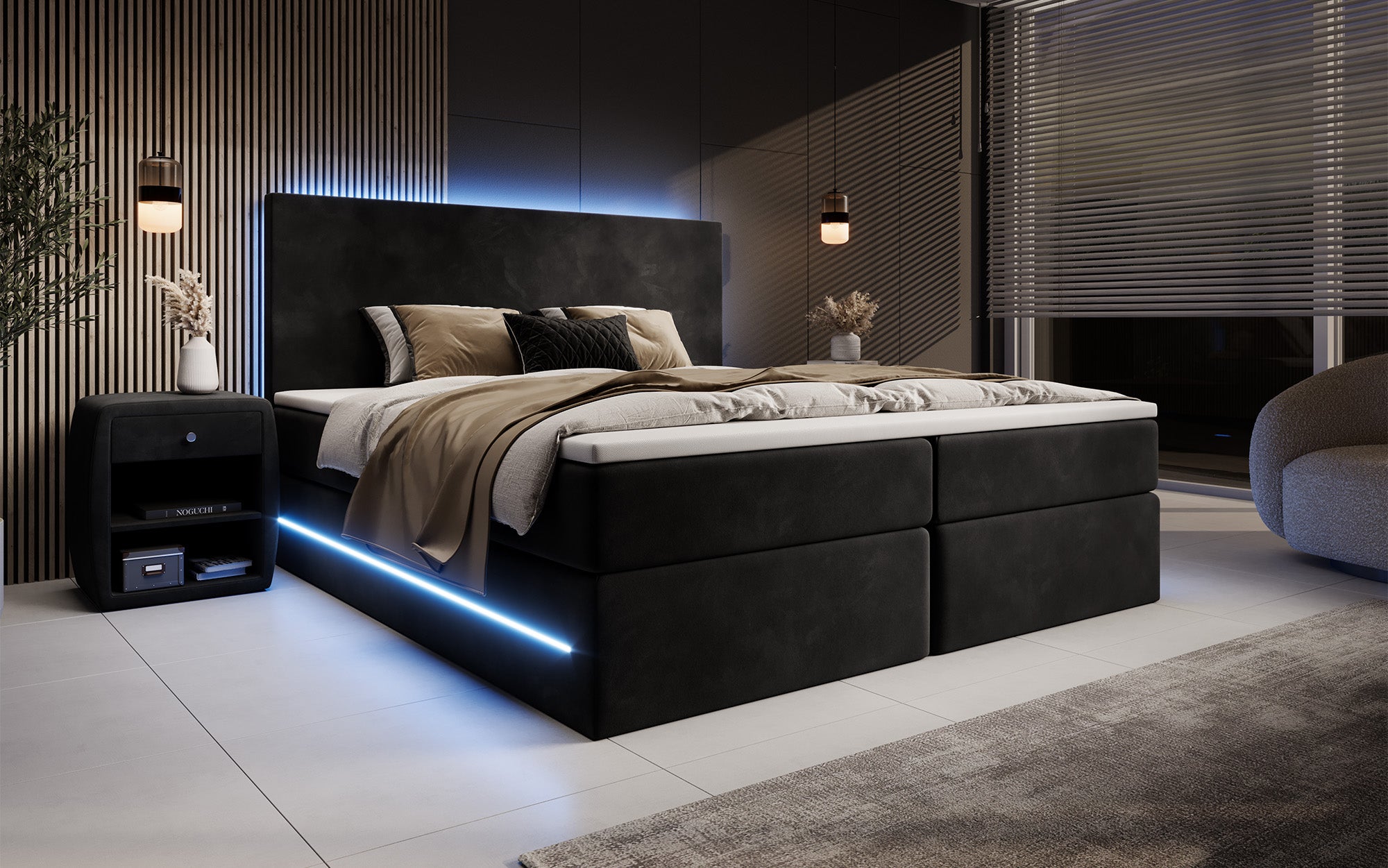 Voyage boxspringbed met LED en. Opslagruimte