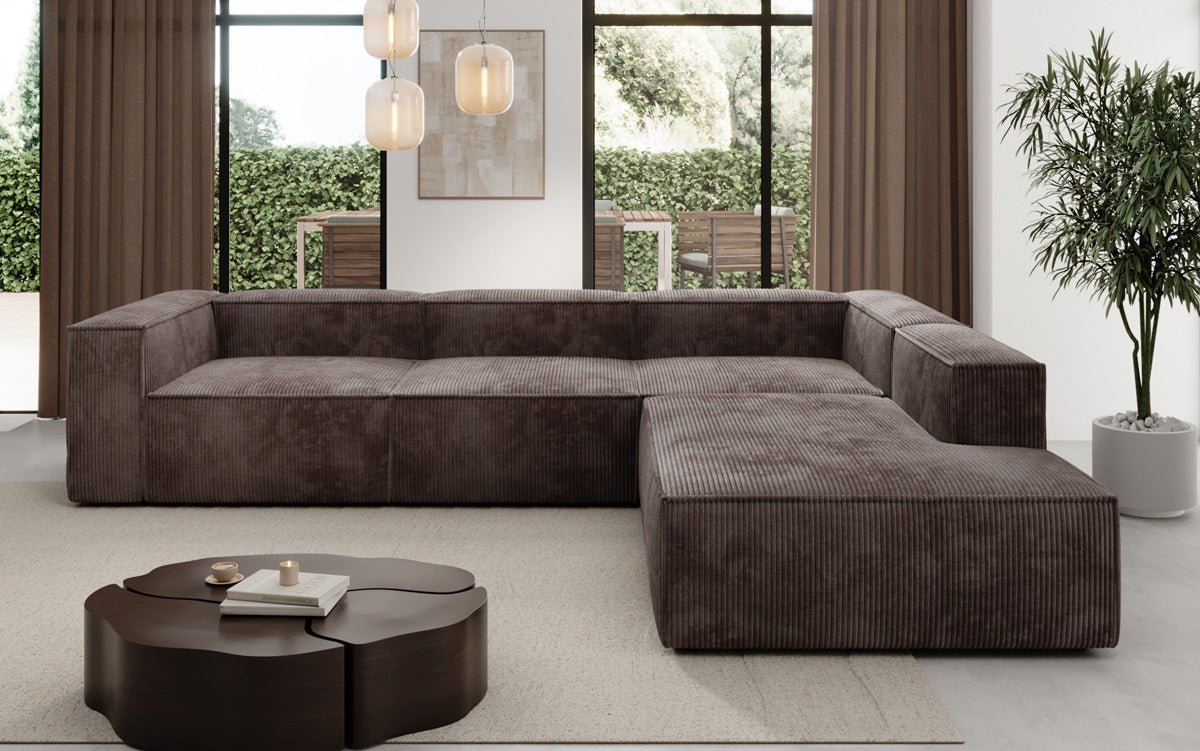 Designer Sofa Lesley L met lange ottomaan in Ribstof
