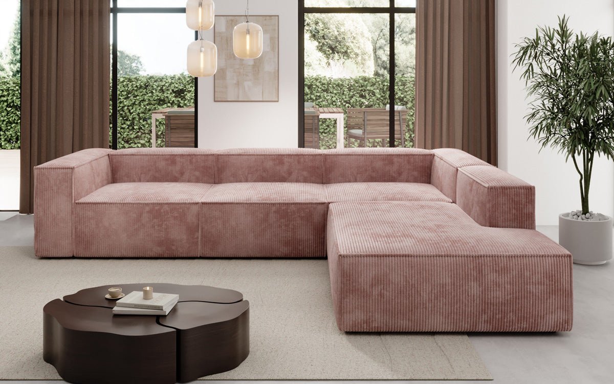 Designer Sofa Lesley L met lange ottomaan in Ribstof