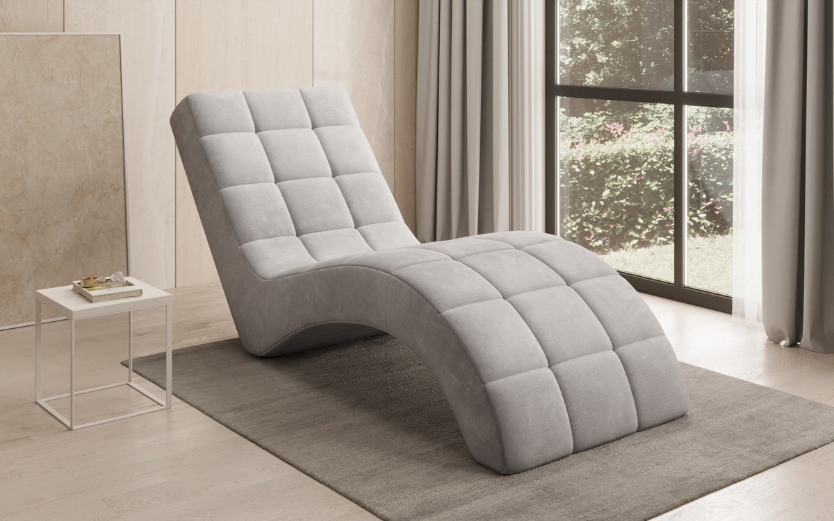 Designer Relax-ligstoel Nela in Fluweel