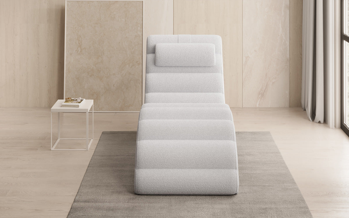 Designer Relax-ligstoel Malina in Bouclé