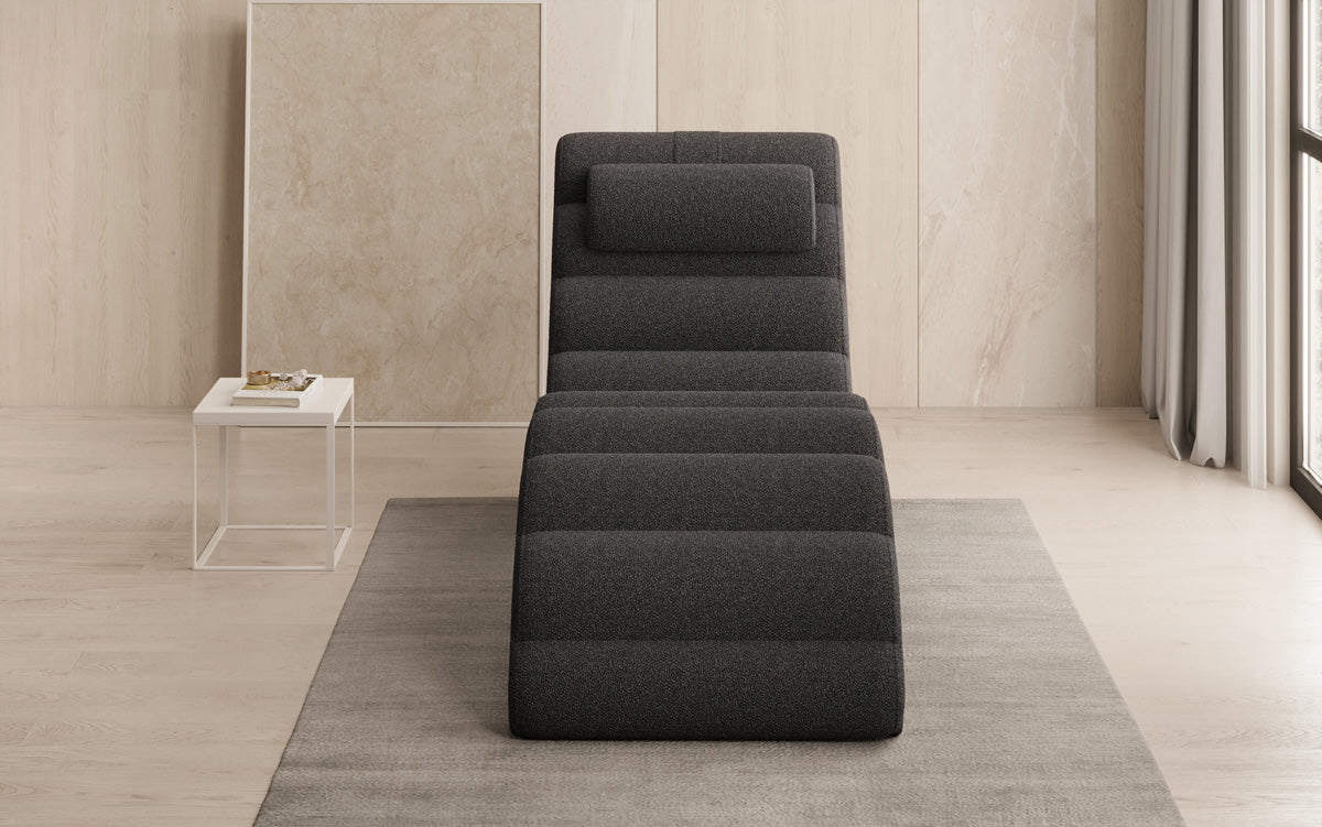 Designer Relax-ligstoel Malina in Bouclé