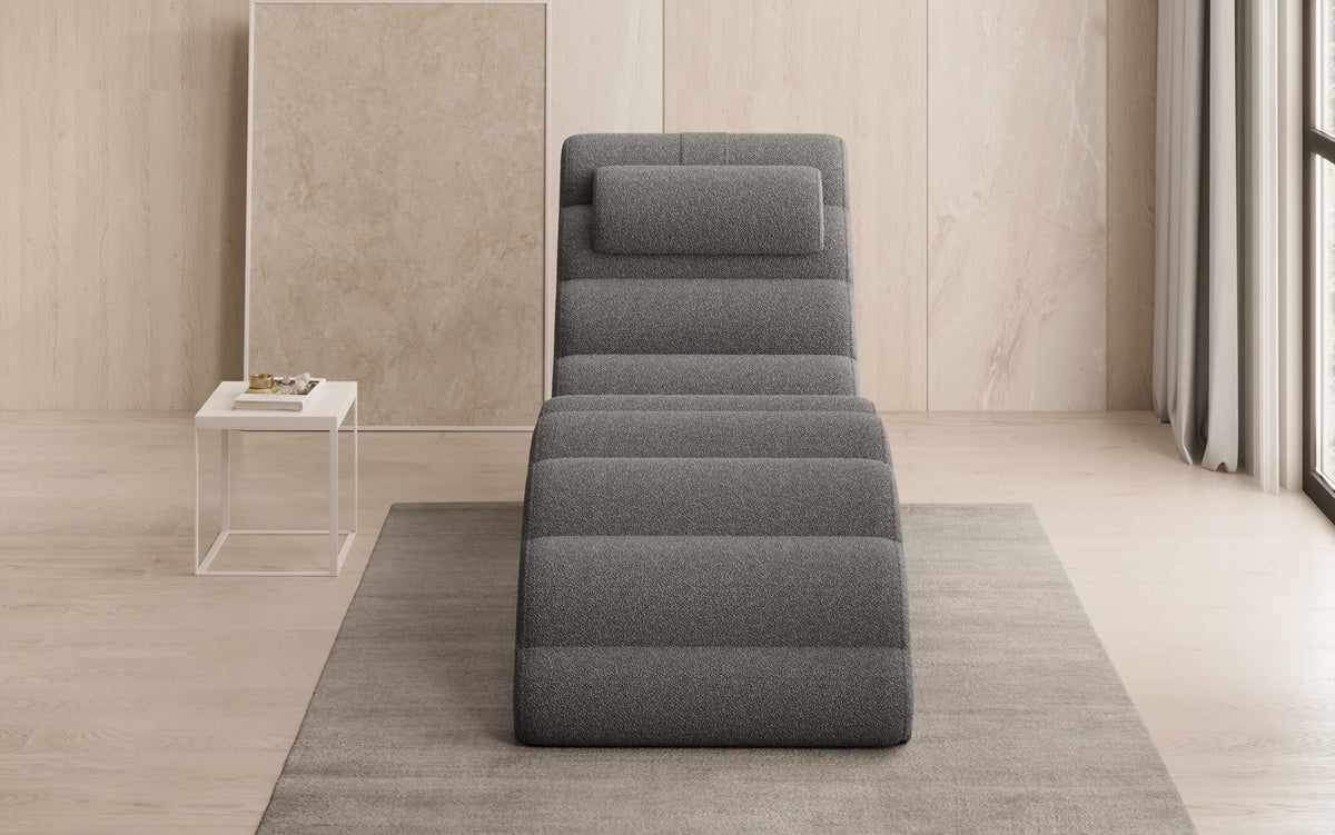 Designer Relax-ligstoel Malina in Bouclé