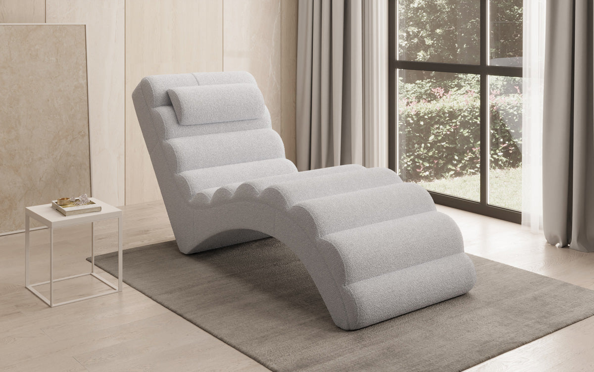 Designer Relax-ligstoel Malina in Bouclé