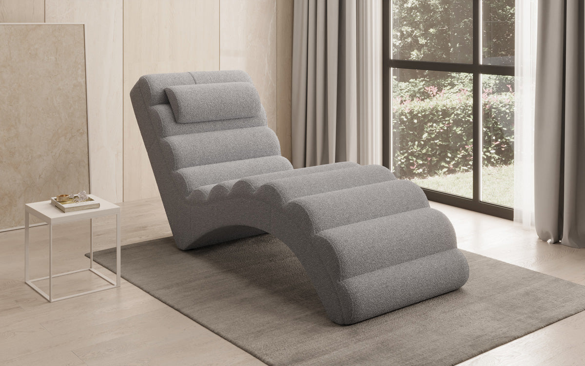 Designer Relax-ligstoel Malina in Bouclé