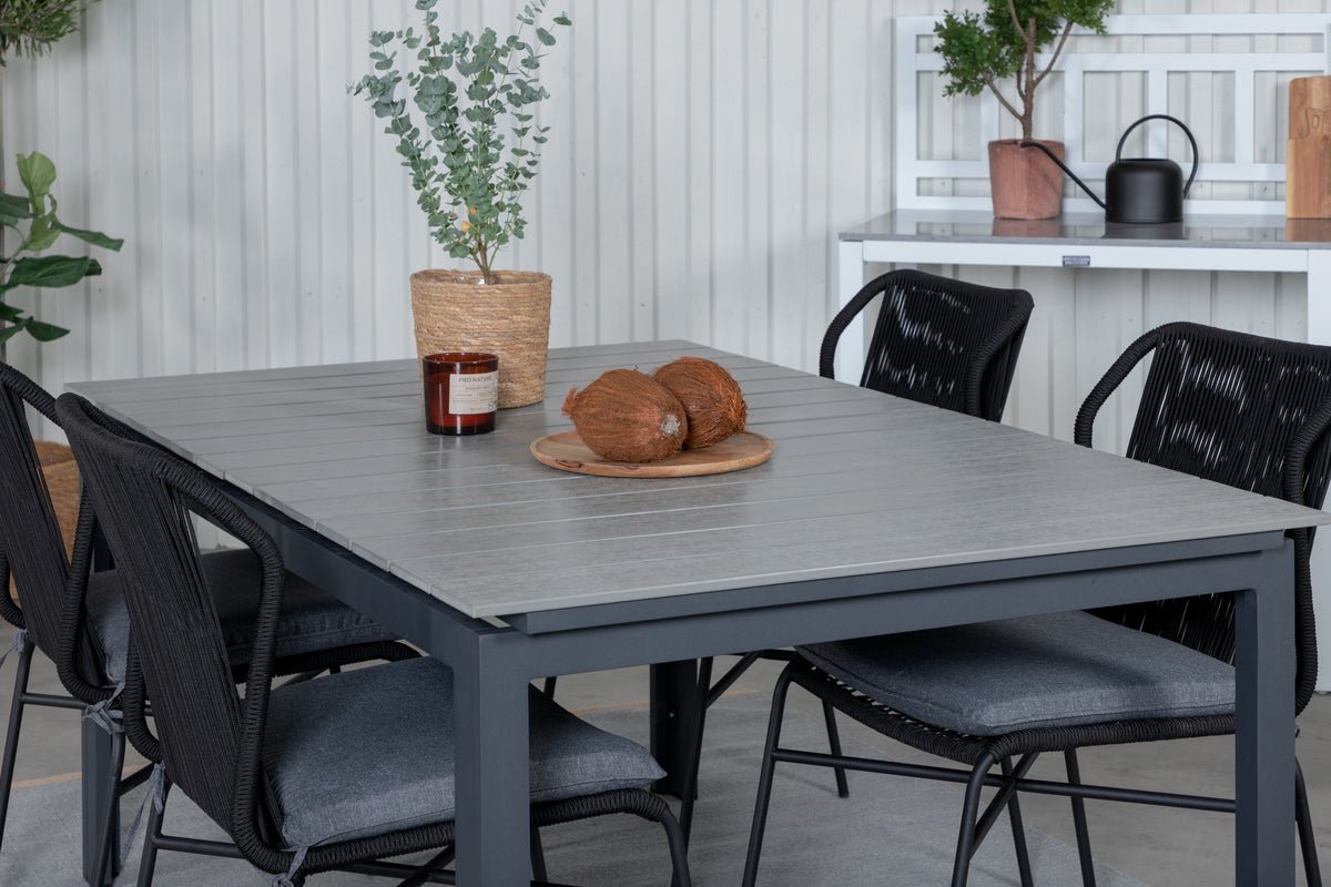 Gartentisch Kairen - perfekt für gesellige Runden im Freien