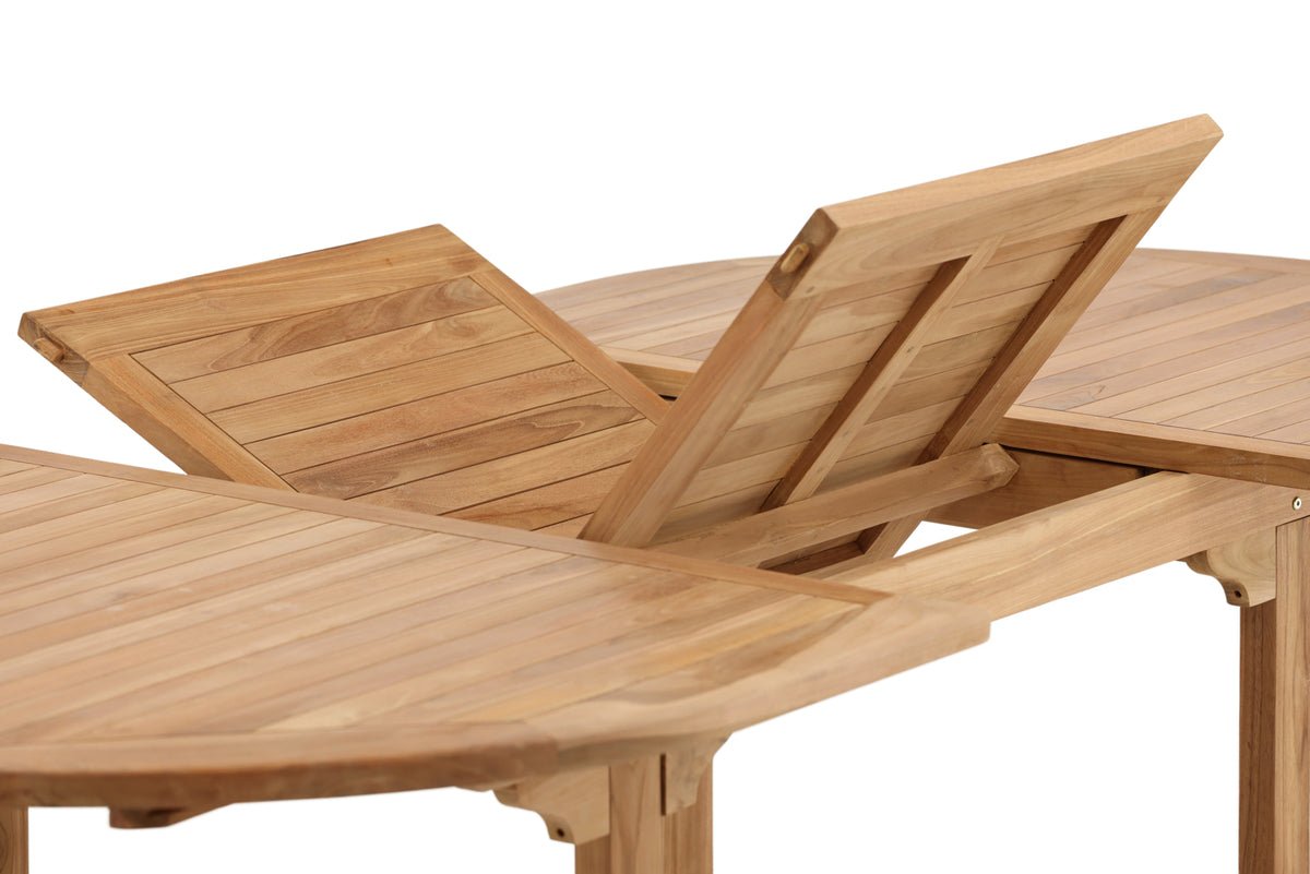 Gartentisch Navira - ein ovaler Esstisch aus Teakholz