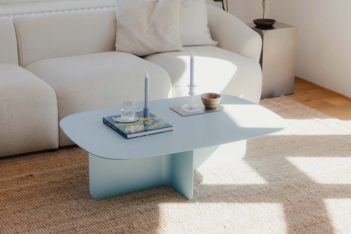 Salontafel Livia – Japandi design van gepoedercoat plaatstaal