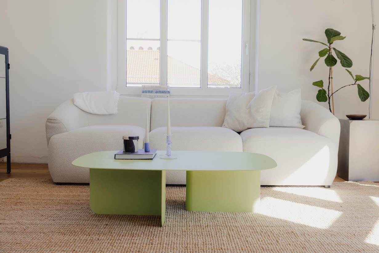 Salontafel Livia – Japandi design van gepoedercoat plaatstaal