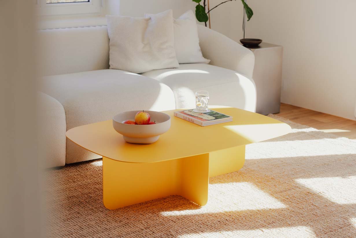 Salontafel Livia – Japandi design van gepoedercoat plaatstaal
