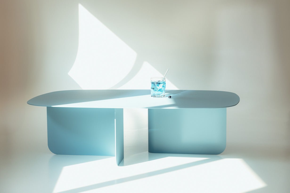 Salontafel Livia – Japandi design van gepoedercoat plaatstaal
