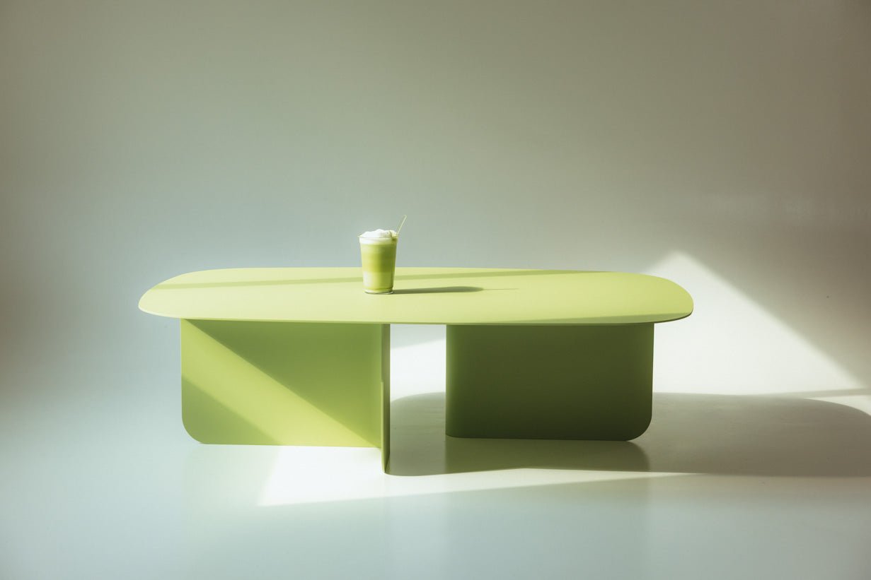 Salontafel Livia – Japandi design van gepoedercoat plaatstaal