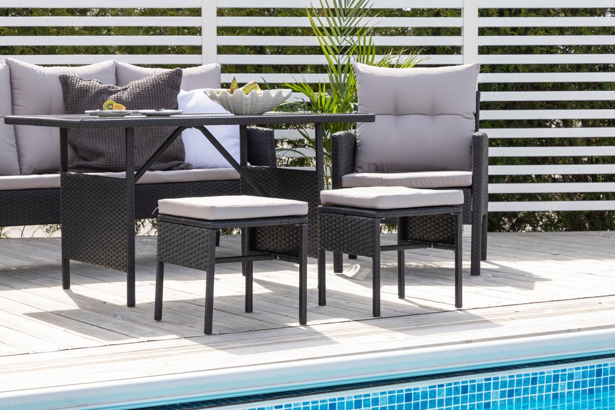 Loungeset Ruby - aus schwarzem Rattan mit grauen Kissen