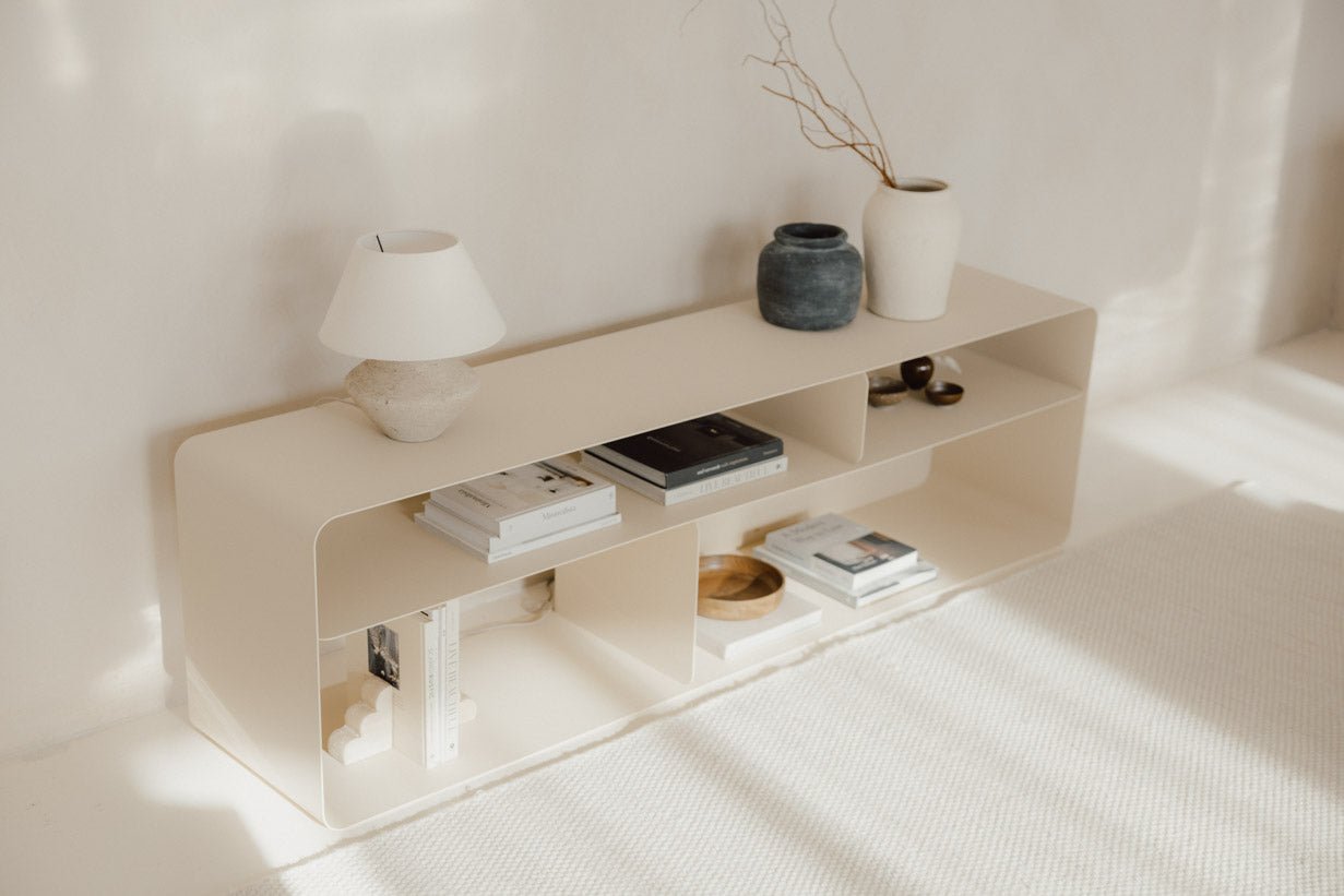 Lowboard Tavir – gepoedercoat staal in retro-look