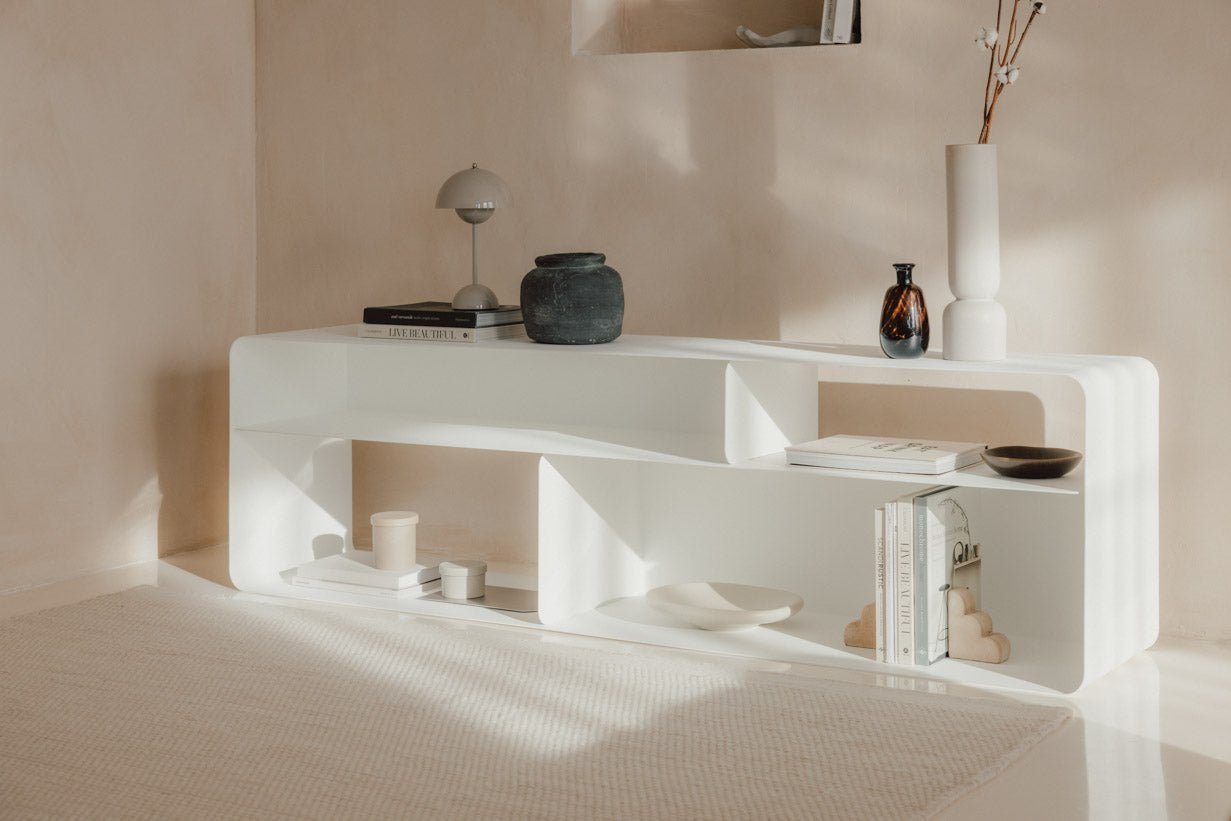 Lowboard Tavir – gepoedercoat staal in retro-look